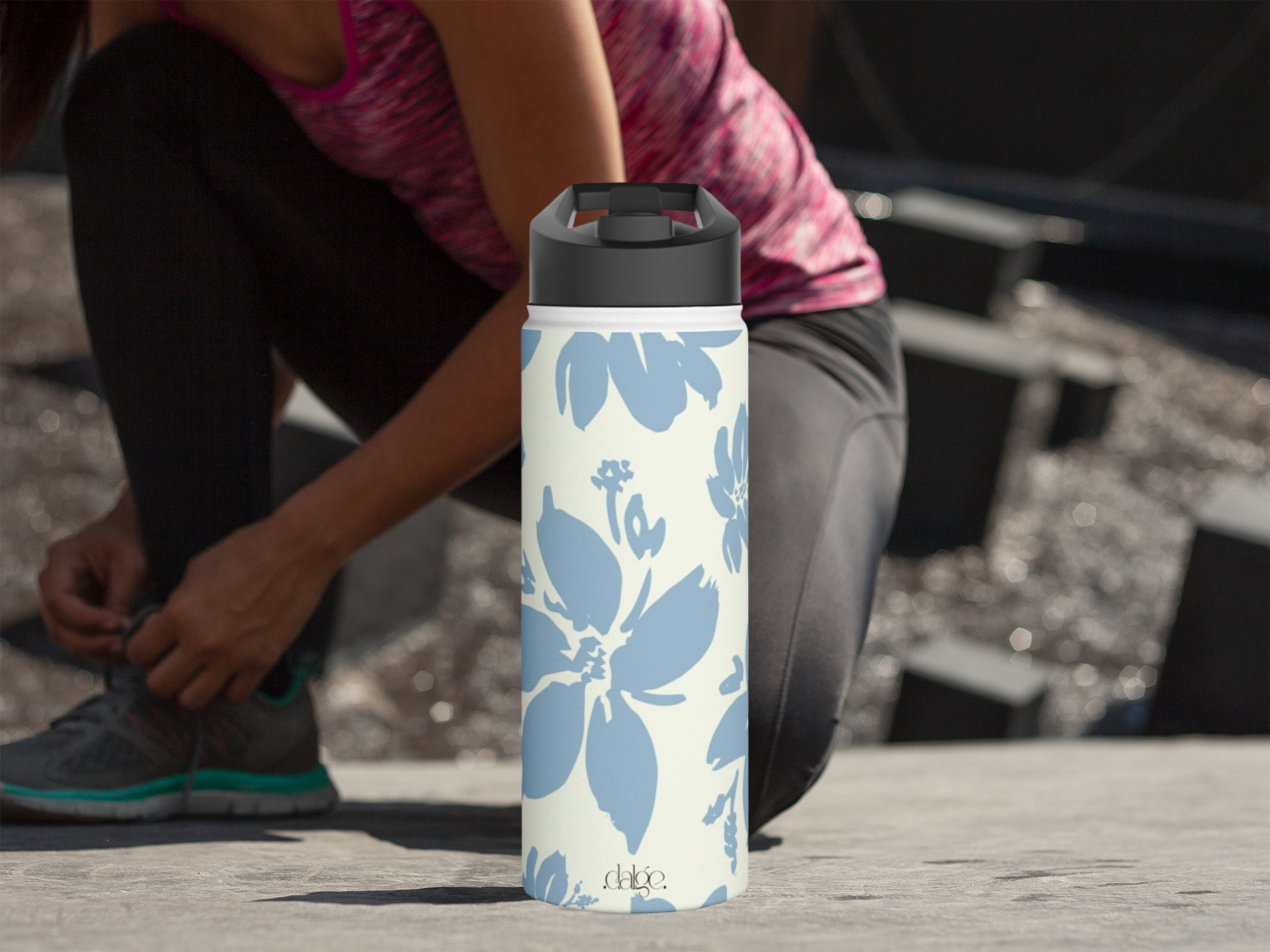 Cream Blue Aesthetic Pastel Floral Stainless Steel Water Bottle, Pastel Floral Water Bottle, Vintage Design Drinkware, Cream pastel Floral Drinkware, Vintage floral water bottle.-Mug-Dalge
